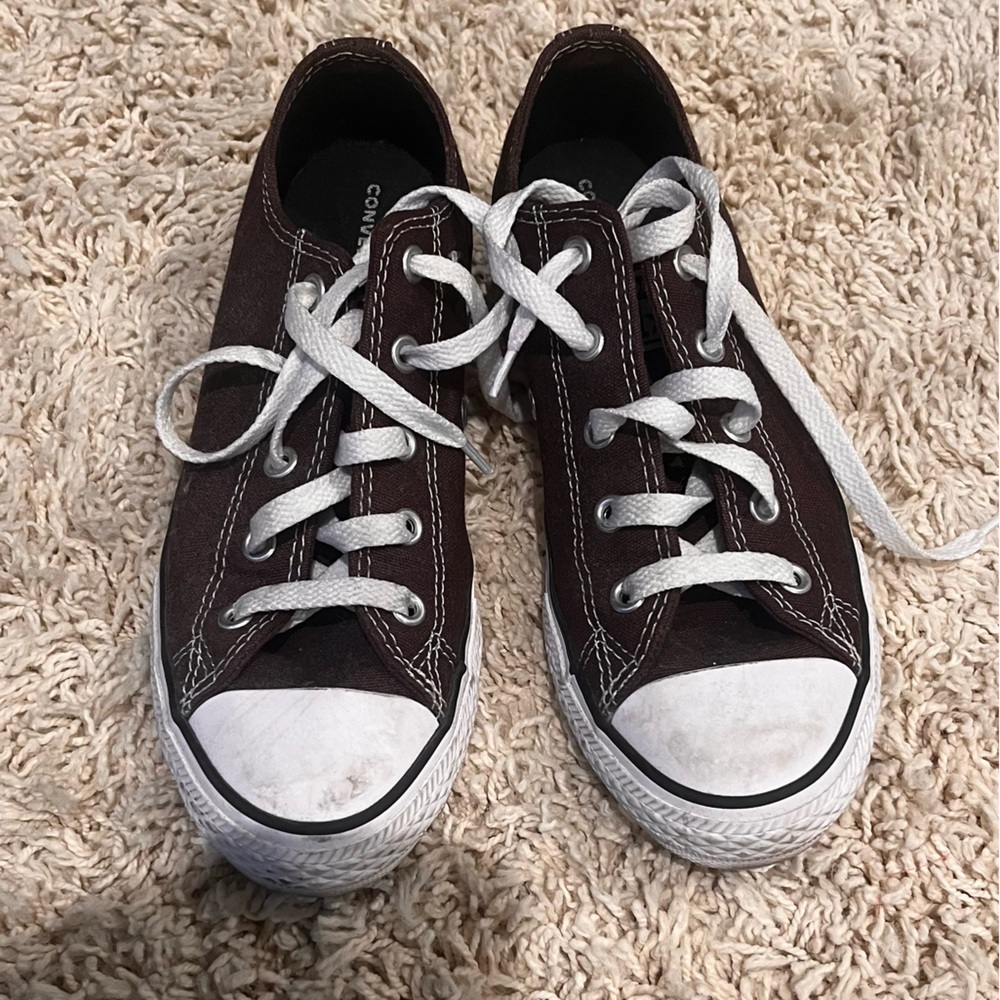 kids brown low top converse